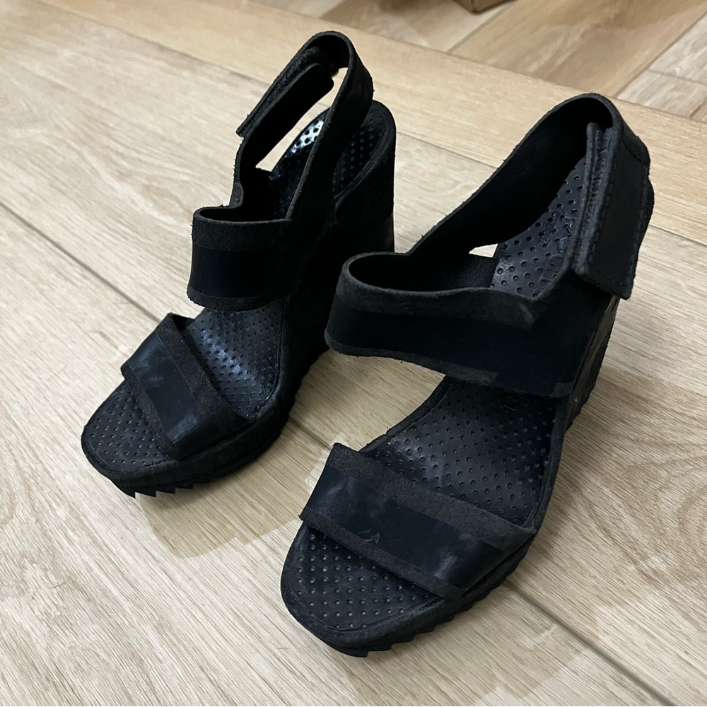 Pedro Garcia Josette Suede Wedge Sandals Black - Picture 4 of 9